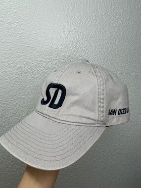 Mitchell & Ness San Diego FC Relaxed Fit Cap Washed Grey Navy
